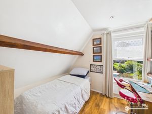 Bedroom 6- click for photo gallery